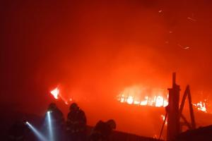 Hasiči likvidovali požár hospodářských budov v Babicích nad Svitavou