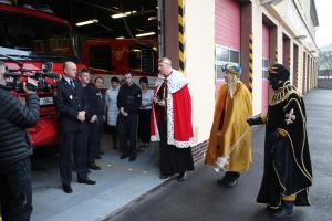 Za rok zase nashle...Tři králové opět navštívili olomoucké hasiče
