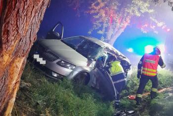 Noční zásah u vážné dopravní nehody na Litoměřicku