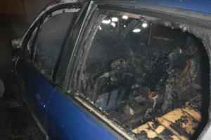 U Hůr na Českobudějovicku hořelo auto na LPG, plynovou nádrž požár neponičil
