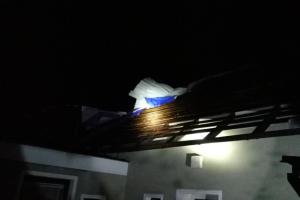 Rušná noc hasičů Královéhradeckého kraje. Zasahovali u 86 událostí